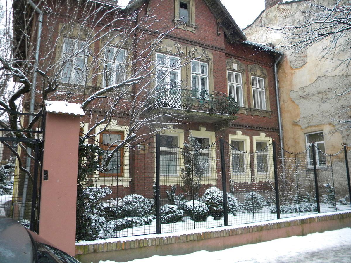 Studios At Anchevskih 3 리비프 외부 사진