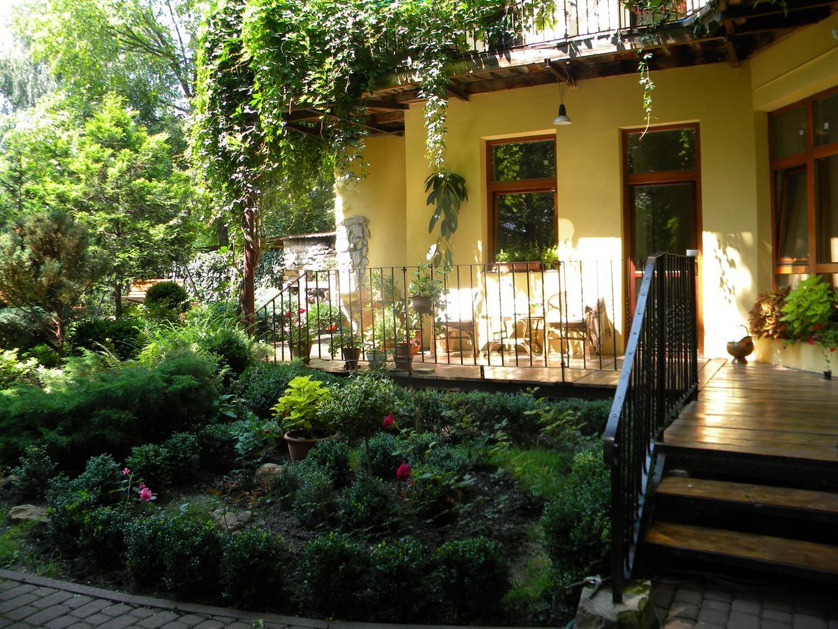 Studios At Anchevskih 3 리비프 외부 사진