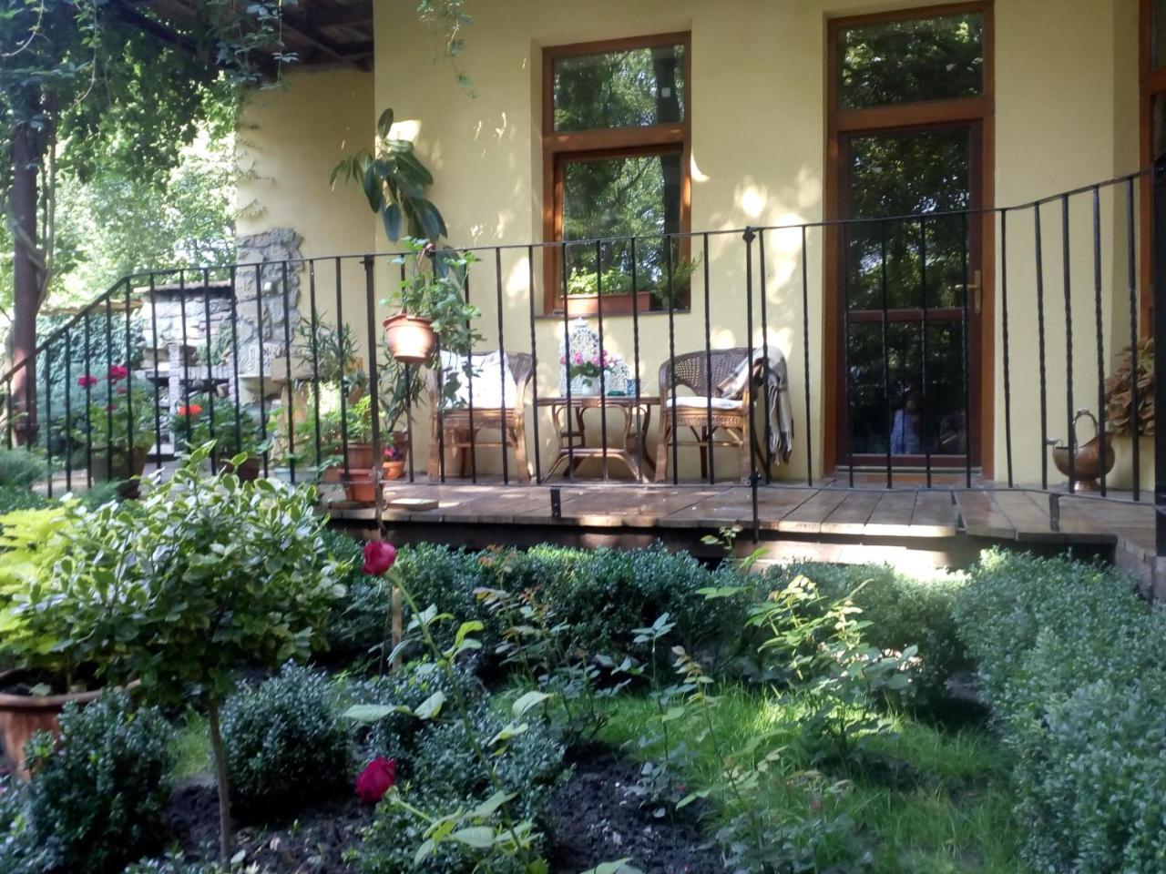 Studios At Anchevskih 3 리비프 외부 사진